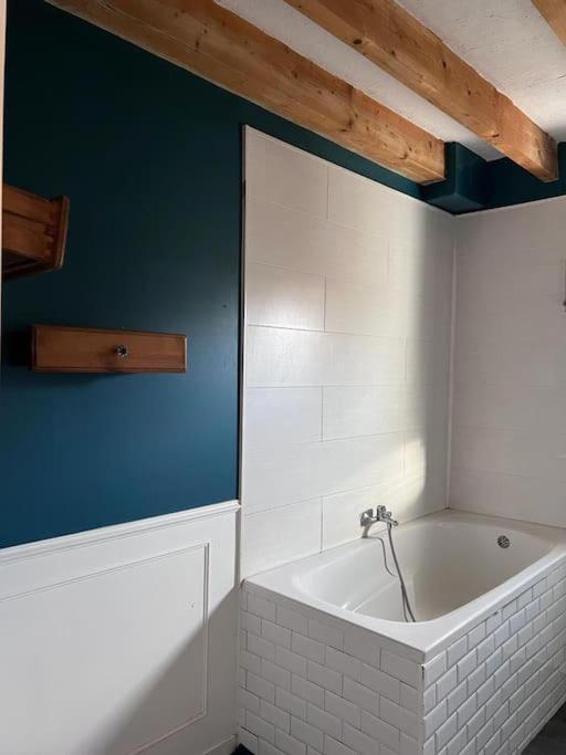 Maison Type 4 Et Jardin Spacieux Signes Zewnętrze zdjęcie